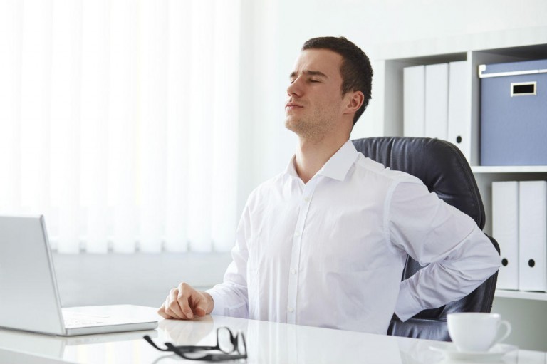 11 Dangers of Sitting at a Desk for Too Long