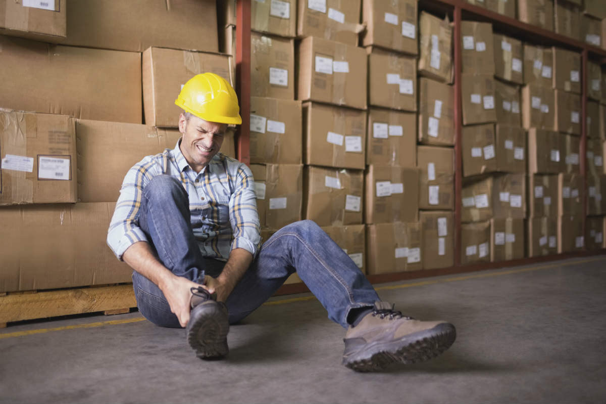 St. Louis worker with sprained ankle