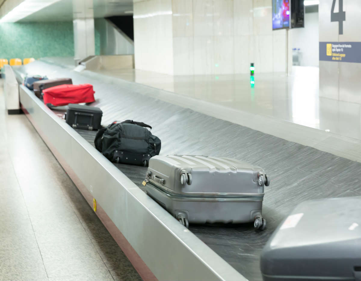 Risks Facing Baggage Handlers - St. Louis Workers Comp Lawyer