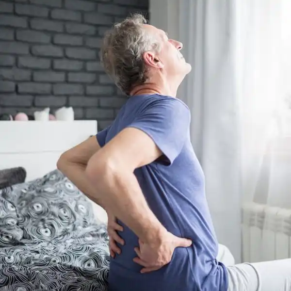 St. Louis worker with a herniated disc