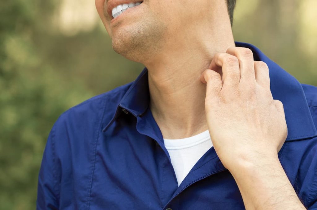 st. louis worker with an insect bite