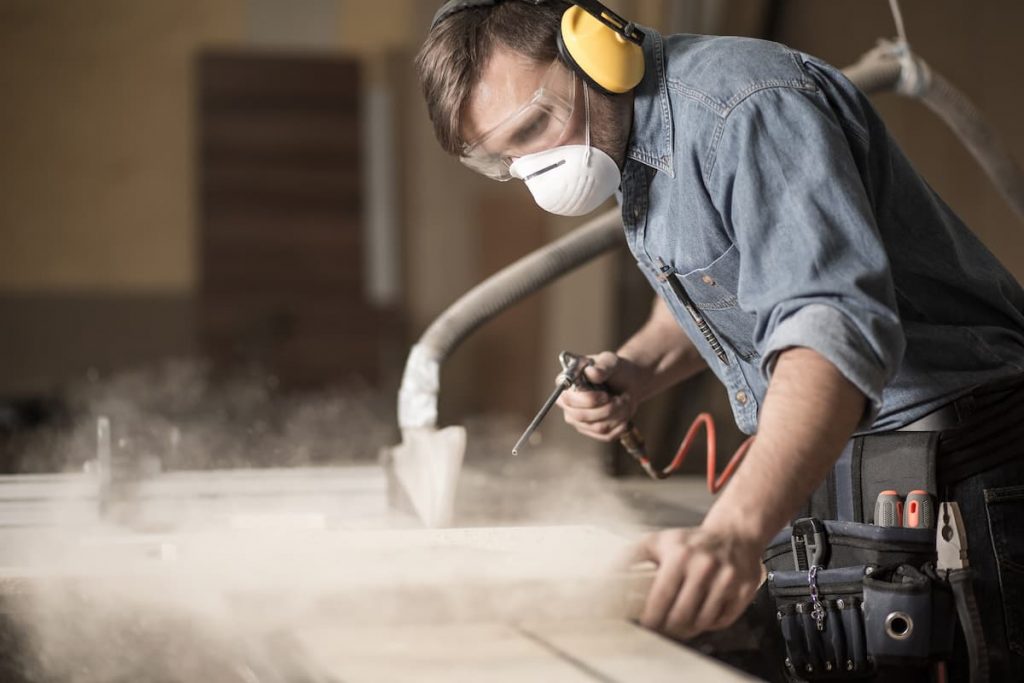 Missouri worker exposed to dust at work