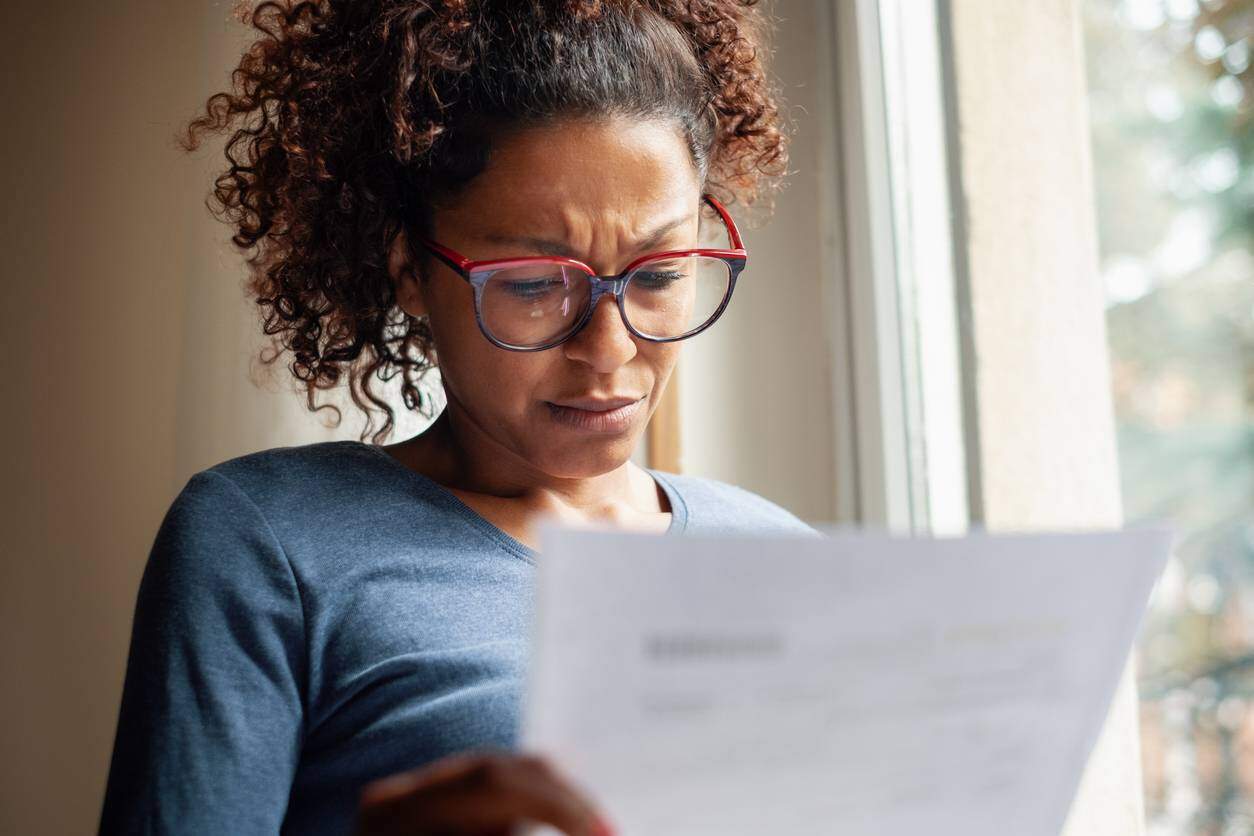 missouri widow looking at a bill