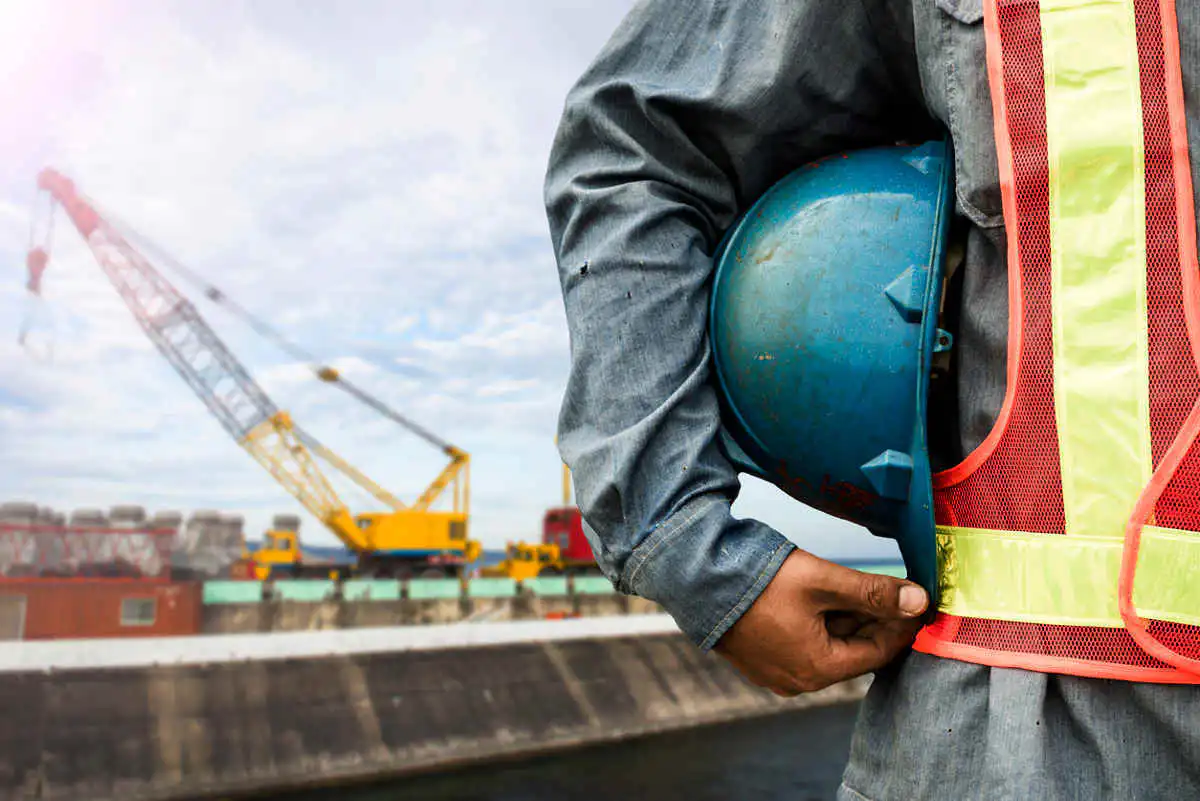 st. joseph missouri construction worker