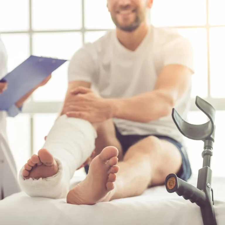 workplace-fall-that-caused-a-fracture